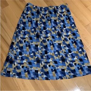 🧸2/$40 VEUC Abstract Boxy Multi-Colour Pattern Pull On A-Line Skirt - size M